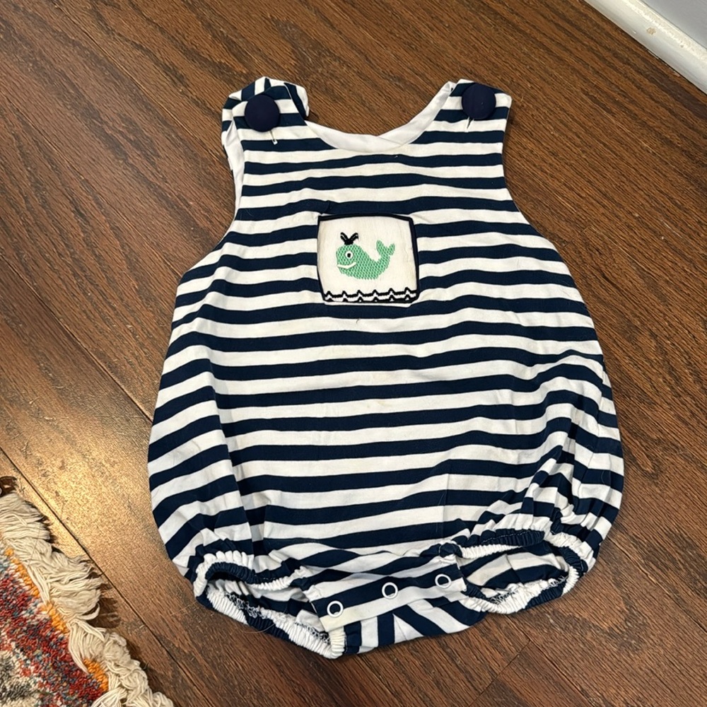 Three sisters one piece with whale smock detail
